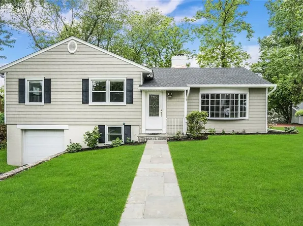 7 Devonshire Drive, White Plains, NY 10605