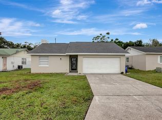 1315 Cinnamon Way W, Lakeland, FL 33801