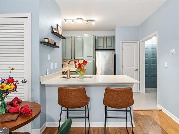3rd image of 821 Ralph McGill Blvd NE APT 3137