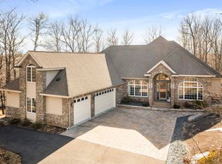 2710 Northridge Dr, Duluth, MN 55811