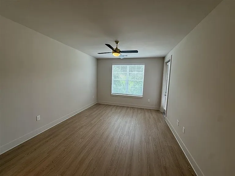 District on the Etowah Apartments — Photo 552