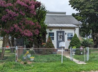 23 E Atlantic Ave, Villas, NJ 08251
