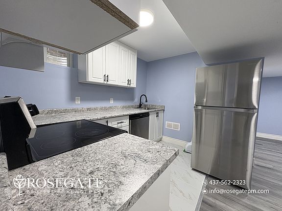 4th image of 260 Bethune Ave #2