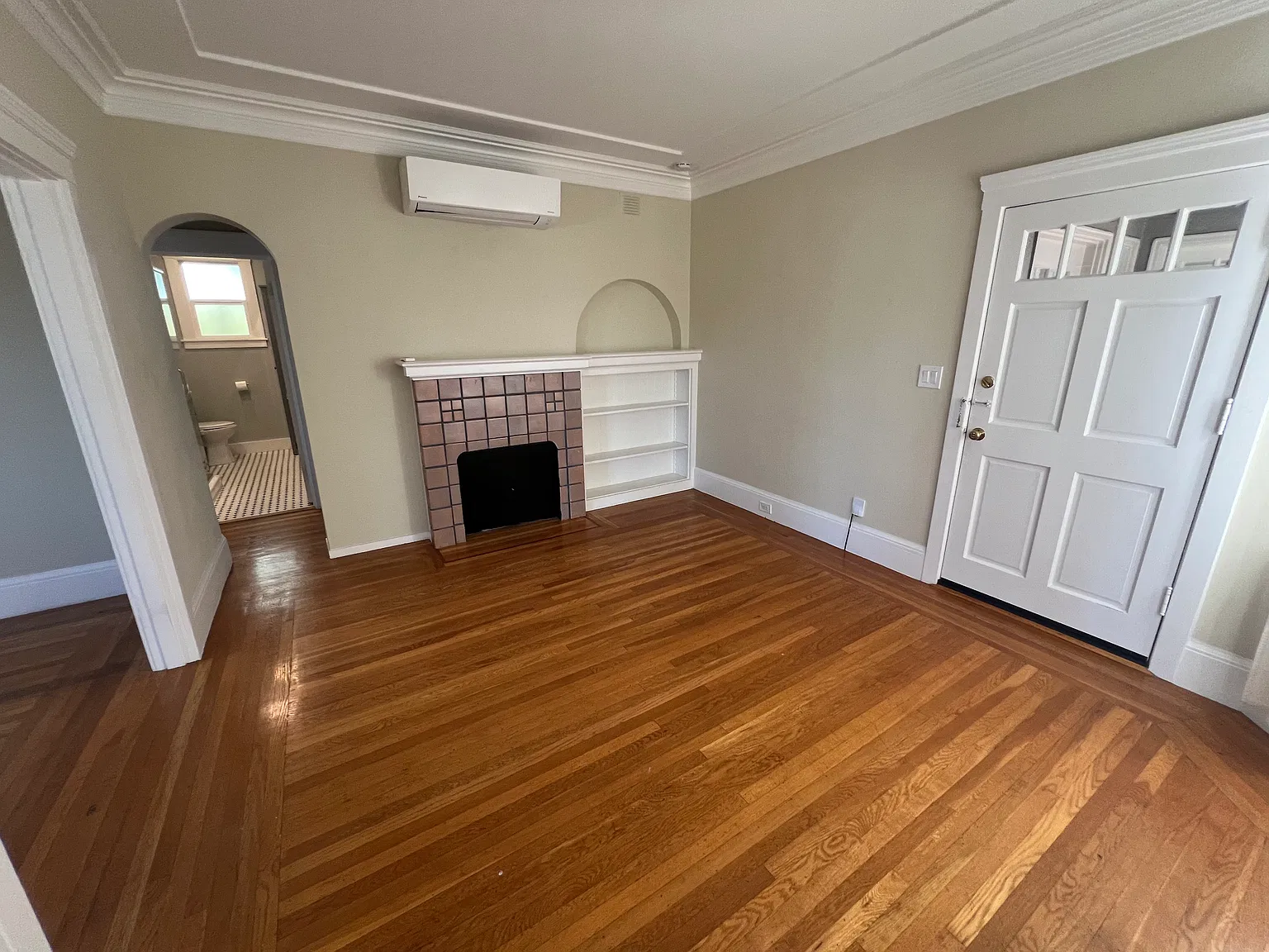 1 bed, 700 sqft, $2,575 — Photo 2