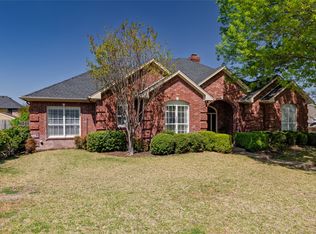 2105 Timber Cove Ct, Weatherford, TX 76087