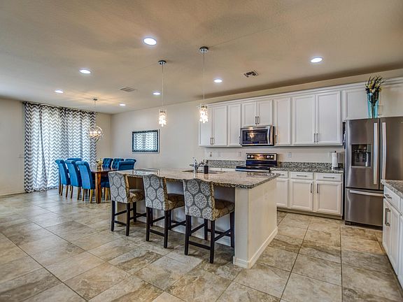 3rd image of 183 E Salerno Way