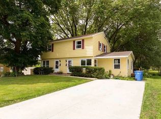 2018 Coolidge Ct, Middleton, WI 53562