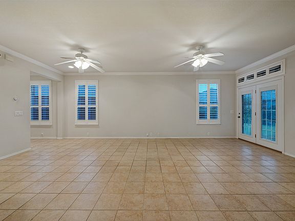 3rd image of 7973 Palmer Ct