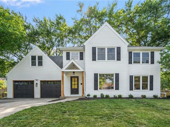 10020 Hardy Dr, Overland Park, KS 66212