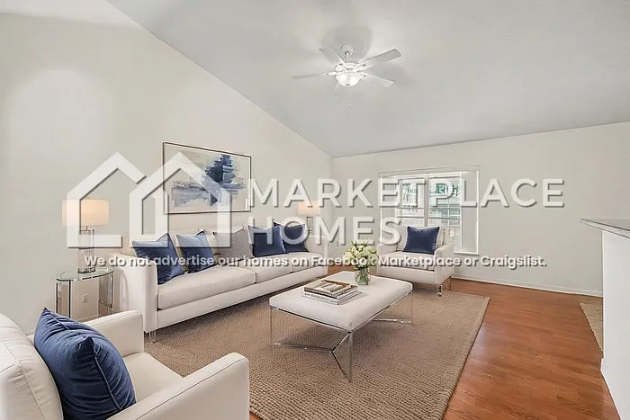830 Painesville St SE — Photo 6