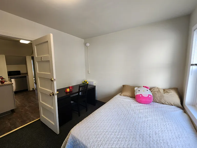 214 Dryden Rd — Photo 24