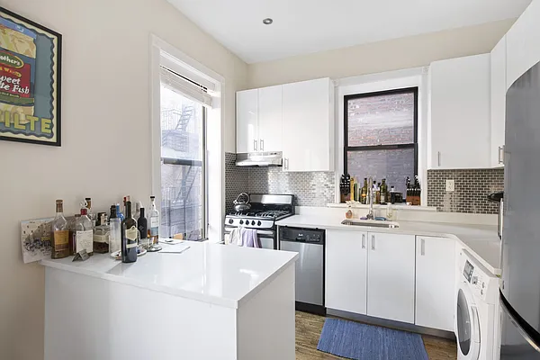 Rented by Compass | media 3