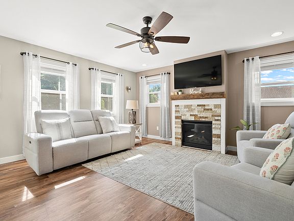 3rd image of 50147 Jordan St