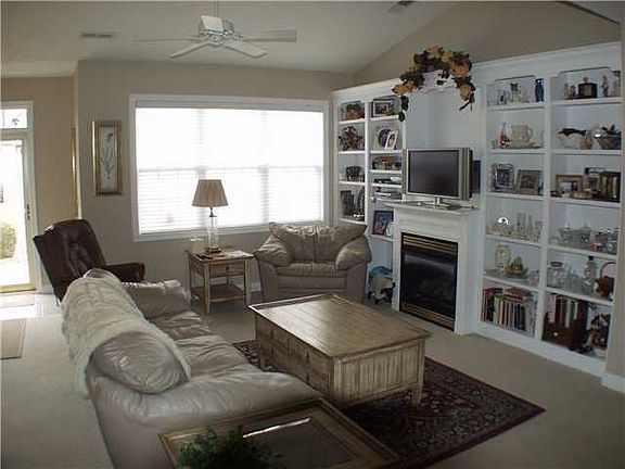 2nd image of 6879 Park Square Dr APT C