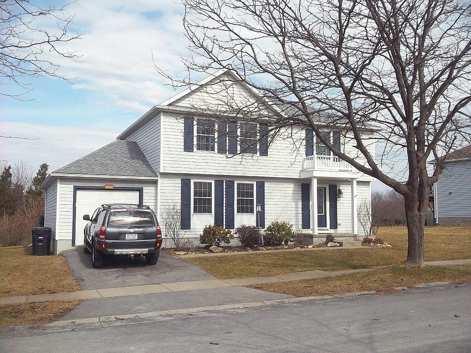 1st image of 5767 Lake Hill Dr