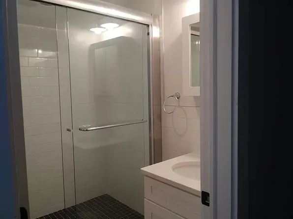 80 Hilltop Ave #101, New Rochelle, NY 10801