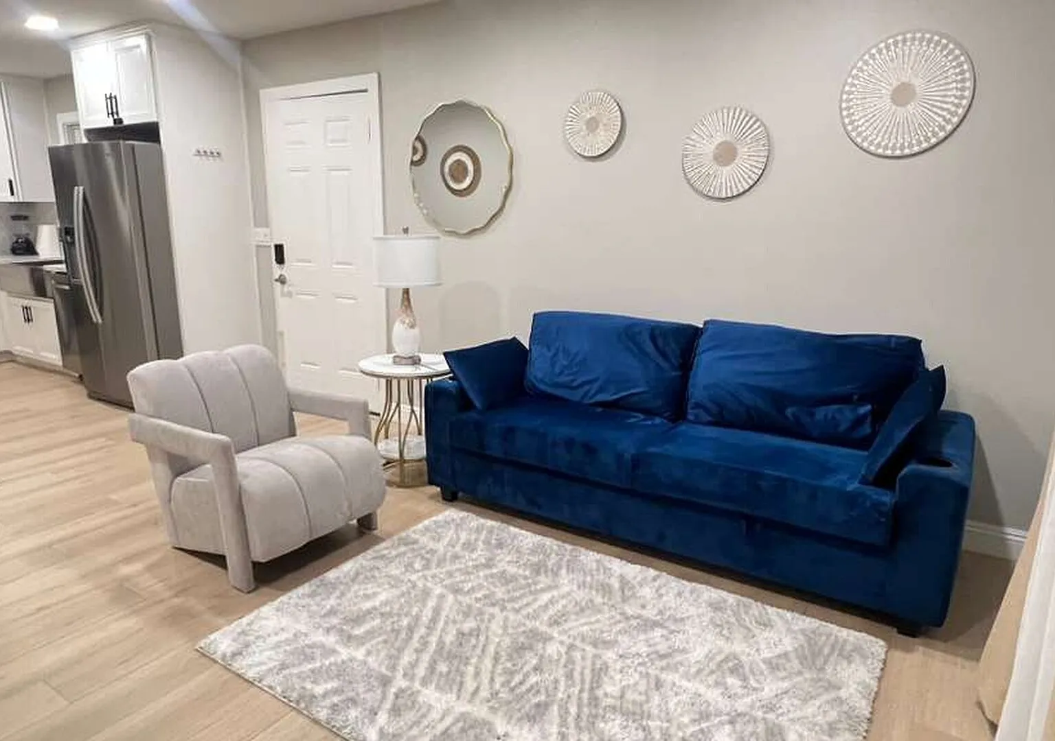 9586 Carrol Canyon — Photo 3