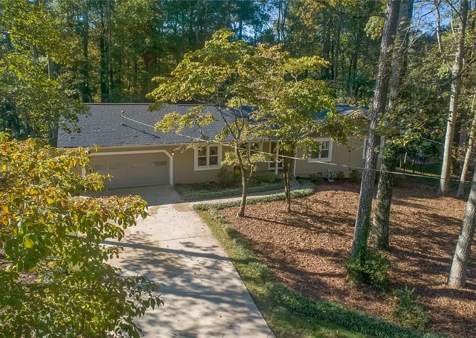 1st image of 110 Woodmeade Way NW