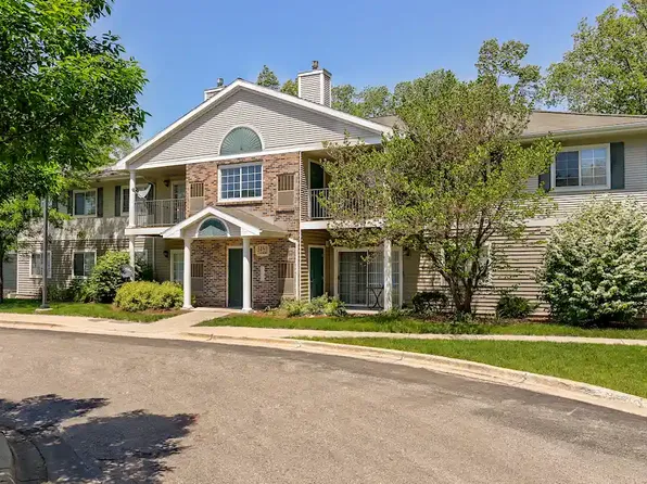 Emerald Creek Apartments