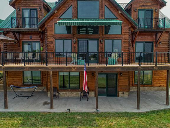 5th image of 2019 Harbor Hills Dr