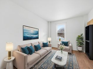 266 Wolfe St, Peterborough, ON K9J 2L3