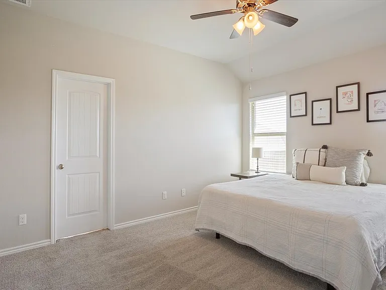 5737 Saint Charles Dr — Photo 13