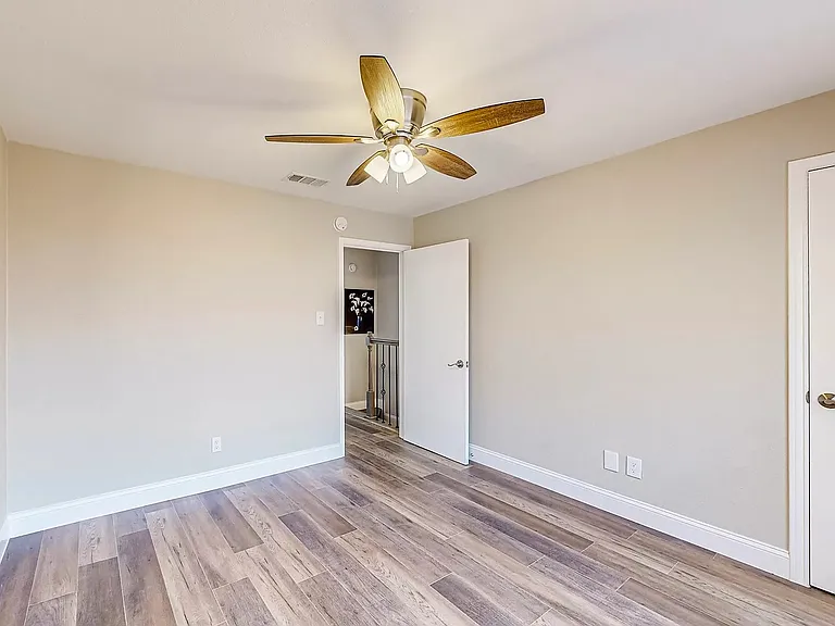 12921 Abrams Rd #401 — Photo 24
