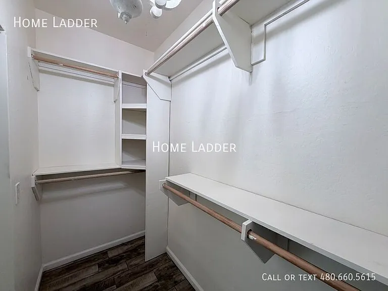 915 E Gold Dust Way — Photo 12