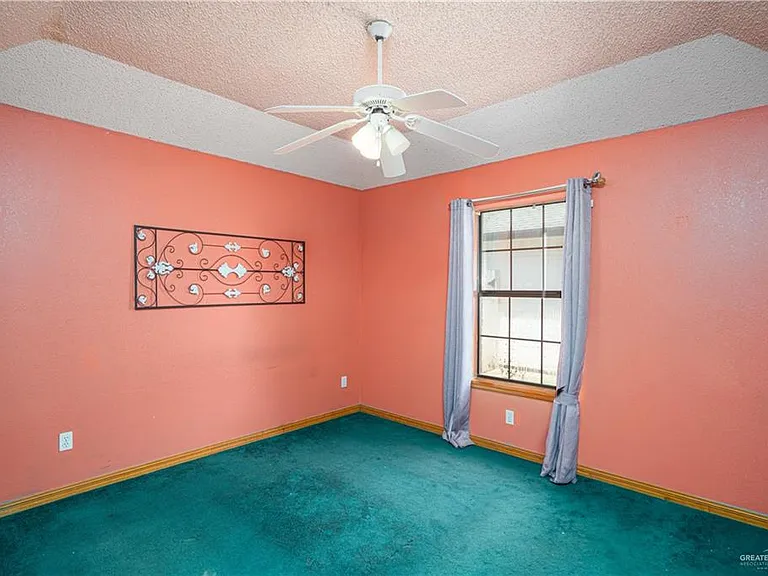 1801 Crown Pointe Blvd — Photo 12