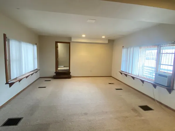 295 S Hoyt St, Lakewood, CO 80226