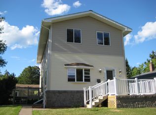 317 Halsey St, Duluth, MN 55803