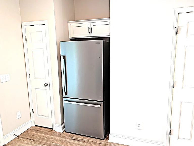 138 Loren Rd — Photo 5
