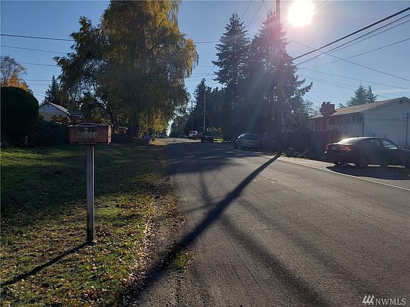 2nd image of 11800 12th Ave S