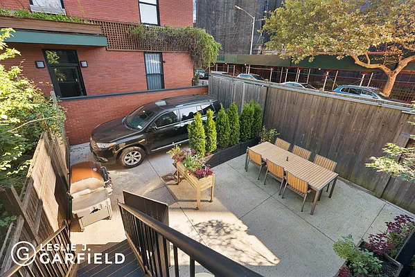 Sold by Leslie J. Garfield | media 14