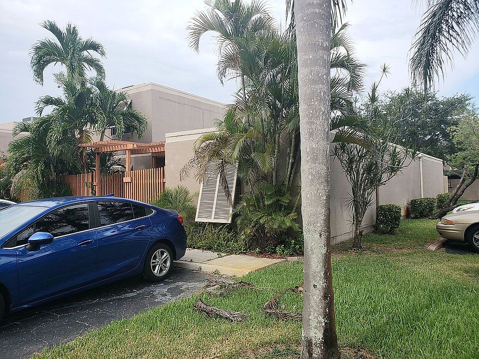 1st image of 1431 NW 112th Way