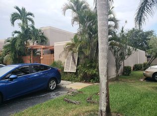1431 NW 112th Way, Pembroke Pines, FL 33026