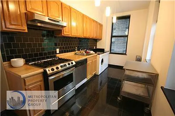 Rented by Metropolitan Property Group | media 13