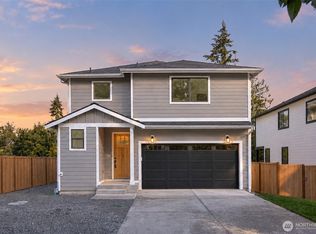 9941 Barnes Ln S, Tacoma, WA 98444