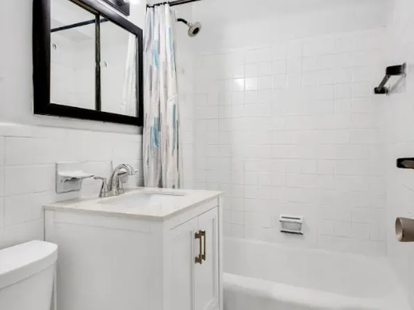 420 East 55th Street 9J image 5 of 5
