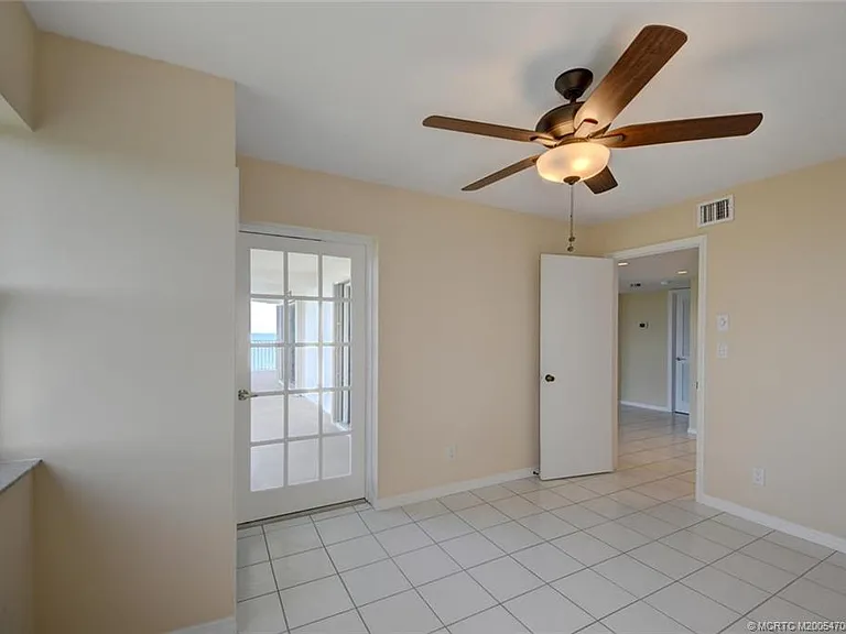 10044 S Ocean Dr #1202 — Photo 17