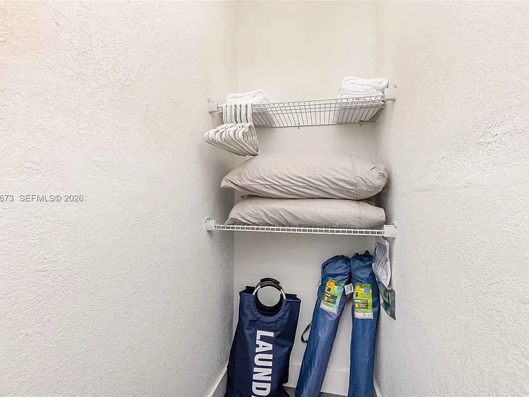 4727 NW 5th Ave — Photo 9