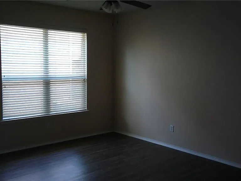 2820 Deer Ridge Dr — Photo 15