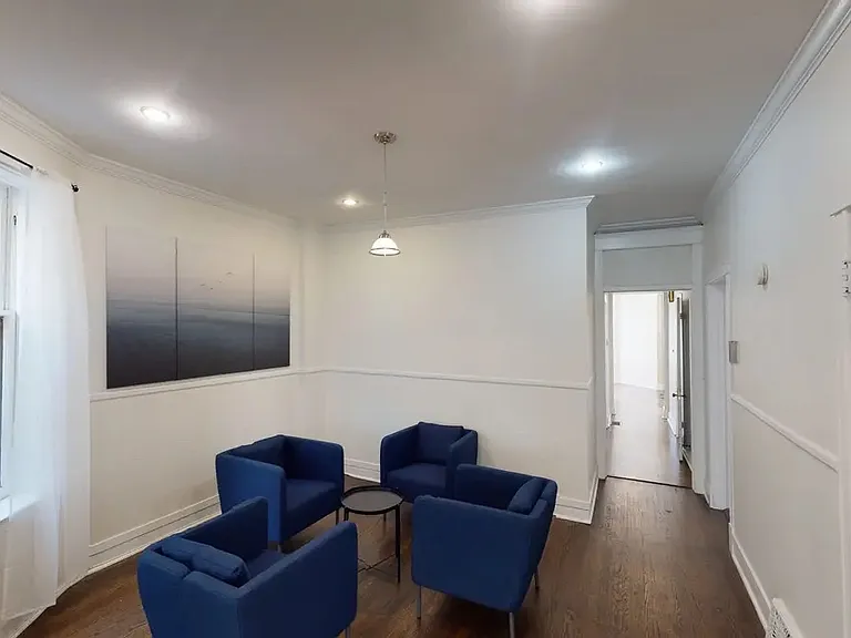 2430 N Spaulding Ave #2 — Photo 5