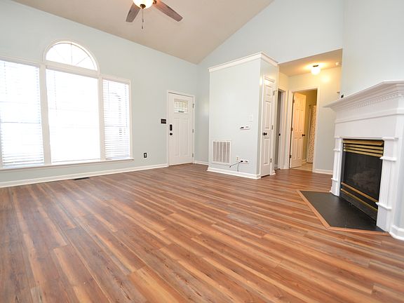 4th image of 4208 Loon Ln