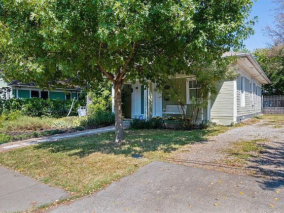 2nd image of 302 Saint Mary Ave