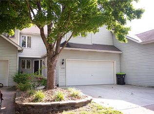 1133 NE Waterfield Village Dr, Blue Springs, MO 64014