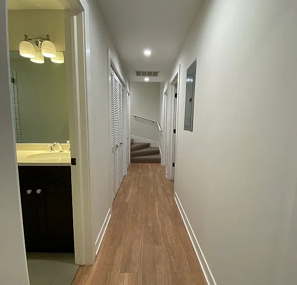 3138 N Seminary — Photo 17