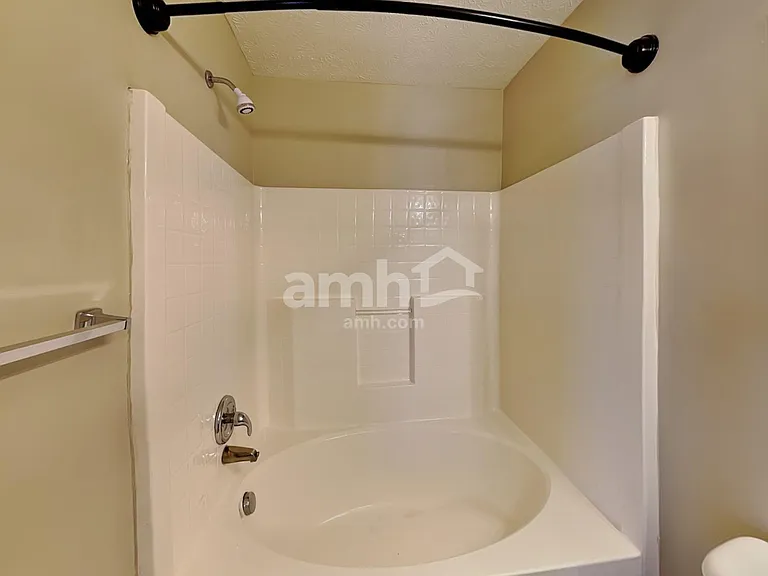 103 Spring Brook Ct — Photo 13