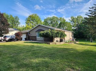 628 Oakwood Pl, Geneseo, IL 61254