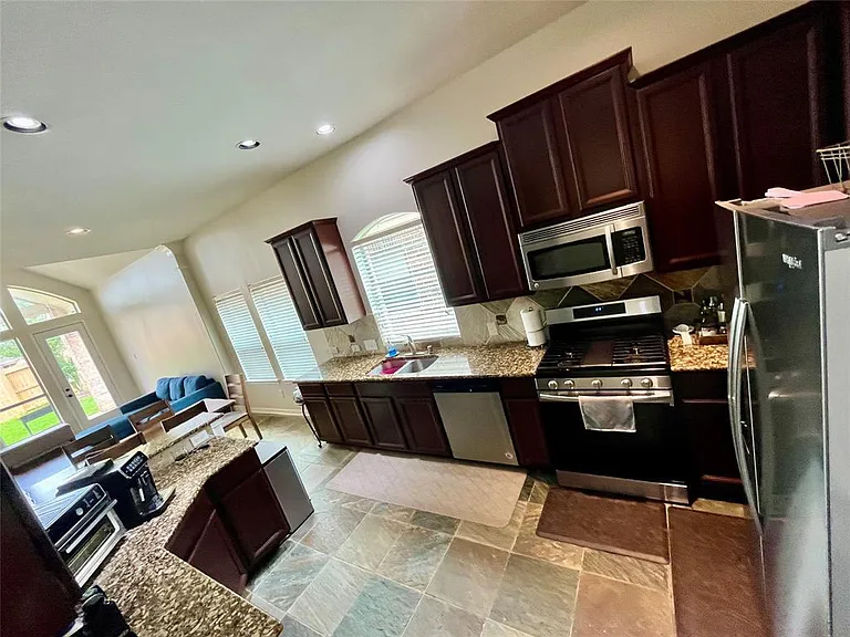 26414 Forest Pine Ln — Photo 5